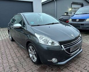 Peugeot Peugeot 208 Allure*Scheckheft*Teilleder*Sportsitze Gebrauchtwagen