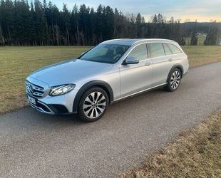 Mercedes-Benz Mercedes-Benz E 220 d 4MATIC T All-Terrain,AHK, Sc Gebrauchtwagen