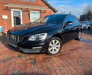 Volvo Volvo V60 Kombi Business Edition+LEDER+NAVI+BIXENO Gebrauchtwagen