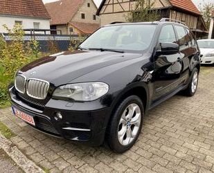 BMW BMW X5 xDrive40d*PANO*LEDER*NAVI*7-Sitzer Gebrauchtwagen