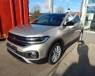 VW Volkswagen T-Cross Move 1,0 TSI 110 PS DSG, Navi, Gebrauchtwagen