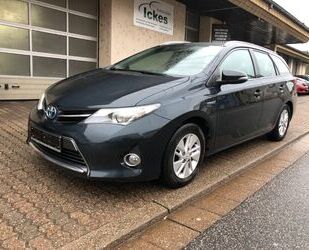 Toyota Toyota Auris 1.8 Touring Sports Hybrid Comfort/Nav Gebrauchtwagen