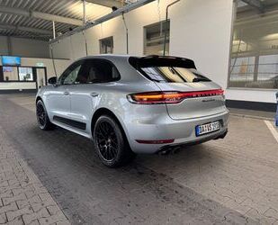 Porsche Porsche Macan Turbo, Pano, AHK, Standheizung, Appr Gebrauchtwagen