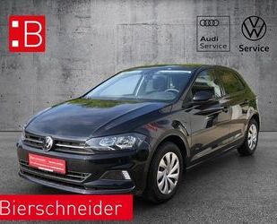 VW Volkswagen Polo 1.0 TSI DSG Comfortline NAVI PDC C Gebrauchtwagen