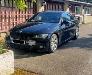 BMW BMW 330d Coupé Black Gebrauchtwagen