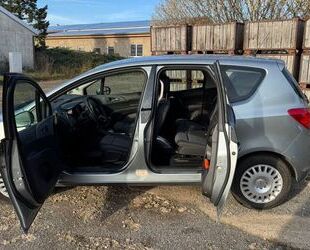 Opel Opel Meriva 1.4 ecoFLEX Selection 88kW S/S 5-Gang. Gebrauchtwagen