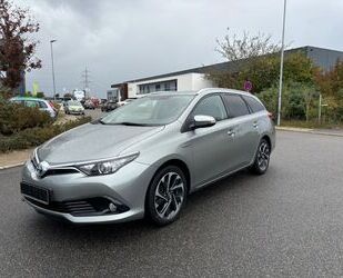 Toyota Toyota Auris Touring Sports Hybrid Design Edition Gebrauchtwagen