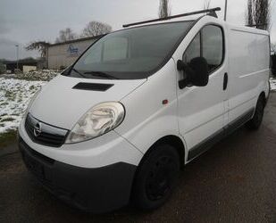 Opel Opel Vivaro 2,5 CDTI,6-Gang,Radio/CD,AHK Gebrauchtwagen