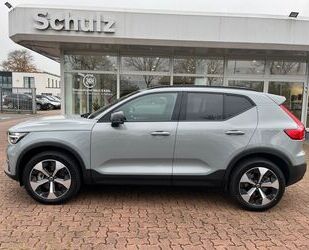 Volvo Volvo XC40 B3 Plus Dark DCT Gebrauchtwagen