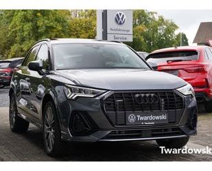 Audi Audi Q3 40 TDI Quattro S-line Matrix PANO AHK ACC Gebrauchtwagen