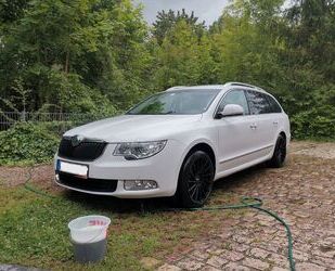 Skoda Skoda Superb 2.0 TDI 125kW DSG Elegance Combi Eleg Gebrauchtwagen