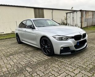 BMW BMW 330i M Paket/ Alcantara/ Kamera/Soundsystem Gebrauchtwagen