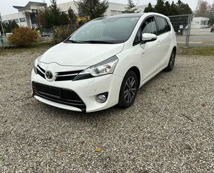 Toyota Toyota Verso 2.0l D-4D Executive Gebrauchtwagen