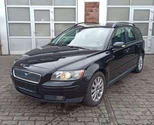 Volvo Volvo V50 Kombi 2.4i Momentum Gebrauchtwagen