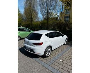 Seat Seat Leon 2.0 FR DSG Pano Kam AHK Beats ViCo ACC S Gebrauchtwagen