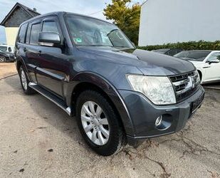 Mitsubishi Mitsubishi Pajero 3.2 DI-D 200 PS /Lang/Leder/AHK/ Gebrauchtwagen