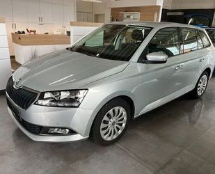 Skoda Skoda Fabia Combi TSI Ambition/PDC/KLIMA/CARPLAY.. Gebrauchtwagen