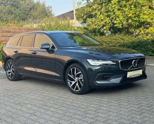 Volvo Volvo V60 Kombi Momentum Pro Plug-In Hybrid AWD Gebrauchtwagen