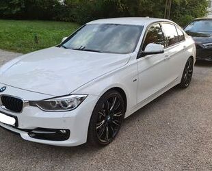 BMW BMW 335i Sport Line/DE Fahrzeug/kein xDrive Gebrauchtwagen