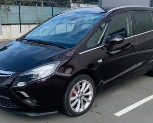 Opel Opel Zafira Tourer 2.0 Automatik 7 Sitze TOP Zusta Gebrauchtwagen