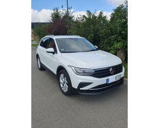 VW Volkswagen Tiguan 1.5 TSI OPF ACTIVE , VW Garantie Gebrauchtwagen