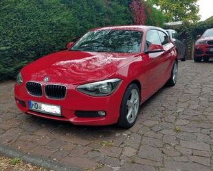 BMW BMW 114i Sport Line Sport Line - Sitzheizung -Klim Gebrauchtwagen