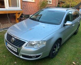 VW Volkswagen Passat Variant 2.0 TDI DPF DSG Highline Gebrauchtwagen