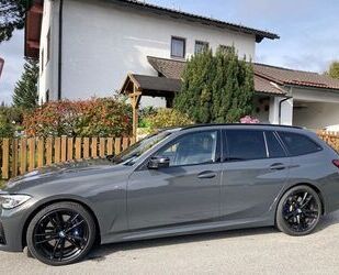 BMW BMW 330i xDrive Touring M Sport A. M Sport Gebrauchtwagen