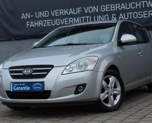 Kia Kia ceed 1.4 ED LEDER KLIMA SHZG PDC S-DACH ALU Gebrauchtwagen