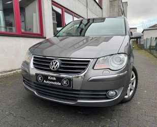 VW Volkswagen Touran 2.0 TDI Highline 2.HD~7-SITZER~K Gebrauchtwagen