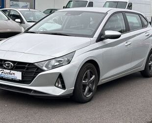 Hyundai Hyundai i20 1.2 MPI 85PS Pure Gebrauchtwagen