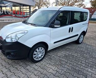 Opel Opel Combo D Selection L1H1 Top Gepflegt,Zahnriem Gebrauchtwagen