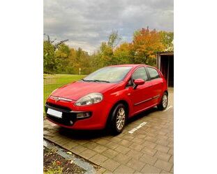 Fiat Fiat Punto 1.2 8V Start&Stopp Dynamic - TÜV NEU Gebrauchtwagen