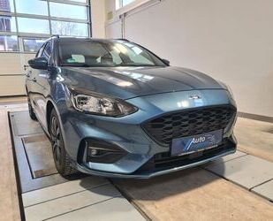 Ford Ford Focus Turnier ST-Line*1.Hd*Sitzh*Navi*voll-LE Gebrauchtwagen