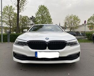 BMW BMW 530 dA Touring xDrive StHz DA+PA+ AHK GSD HU Gebrauchtwagen