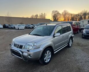 Nissan Nissan X-Trail 4x4 elegance 2.5 Automatik*Leder* A Gebrauchtwagen