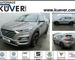 Hyundai Hyundai Tucson 1,6 CRDi 2WD Navi+GRA+AHK+LED+Shzg. Gebrauchtwagen