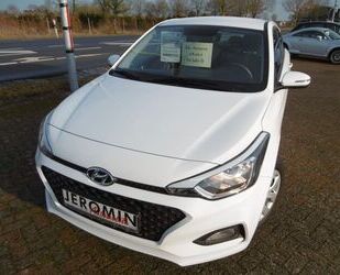 Hyundai Hyundai i20 1.2 55kW, neue Inspektion, HU: 04/2026 Gebrauchtwagen