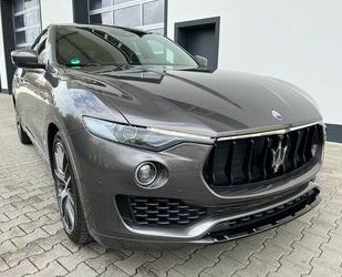 Maserati Maserati Levante S GRANSPORT PANO/360°/ACC/HAR.KAR Gebrauchtwagen