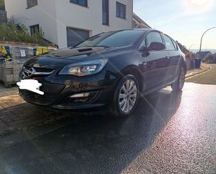 Opel Opel Astra 1.4T - 140 PS - Top Zustand - TÜV NEU Gebrauchtwagen