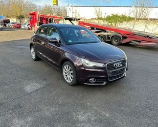 Audi Audi A1 1.6 TDI 66kW Ambition Sportback,Xnon,PDC,N Gebrauchtwagen