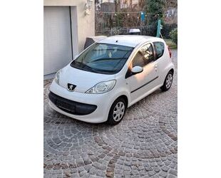 Peugeot Peugeot 107 Filou 70 Filou Gebrauchtwagen