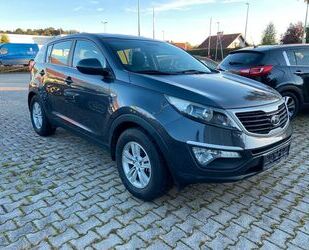 Kia Kia Sportage Vision 2WDTüv 04/2026, lückenl. Servi Gebrauchtwagen