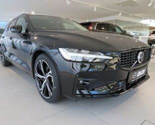 Volvo Volvo V60 B4 Diesel Plus Dark 360 Grad Harman/Kard Gebrauchtwagen