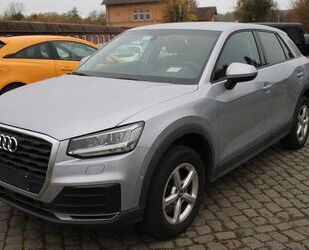 Audi Audi Q2 basis ultra Gebrauchtwagen