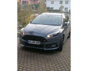 Ford Ford Focus 2,0TDCi ST Leder-Sport-Paket Turnier ST Gebrauchtwagen