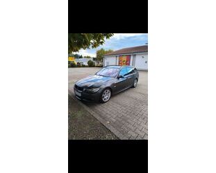 BMW BMW 330i Touring - Gebrauchtwagen