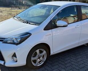 Toyota Toyota Yaris Hybrid 1.5 VVT-i Edition-S Gebrauchtwagen