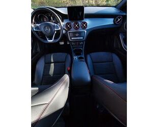 Mercedes-Benz Mercedes-Benz CLA 250 Sport 4MATIC DCT Sport Gebrauchtwagen