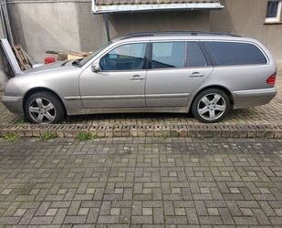 Mercedes-Benz Mercedes-Benz E 280 T 4MATIC AVANTGARDE Avantgarde Gebrauchtwagen